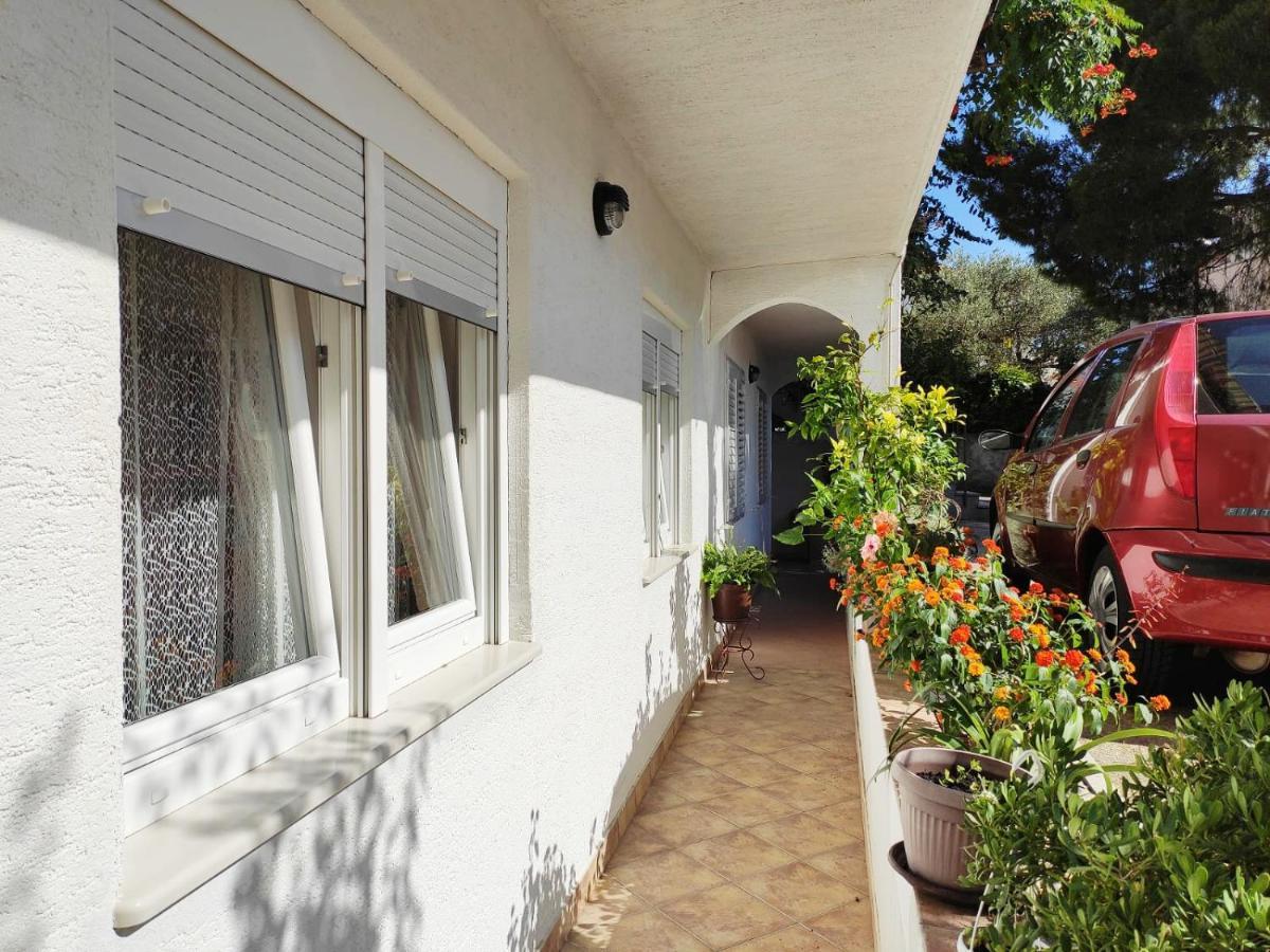 Rivana Apartman