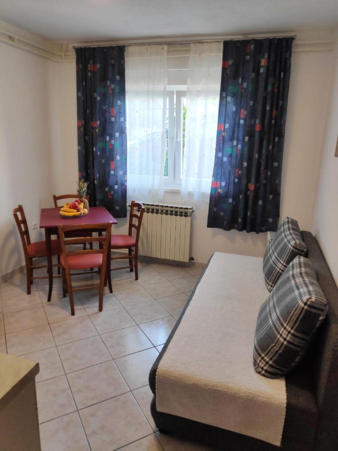Apartman Rivana